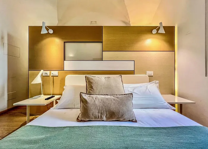 Santacroce Luxury Rooms