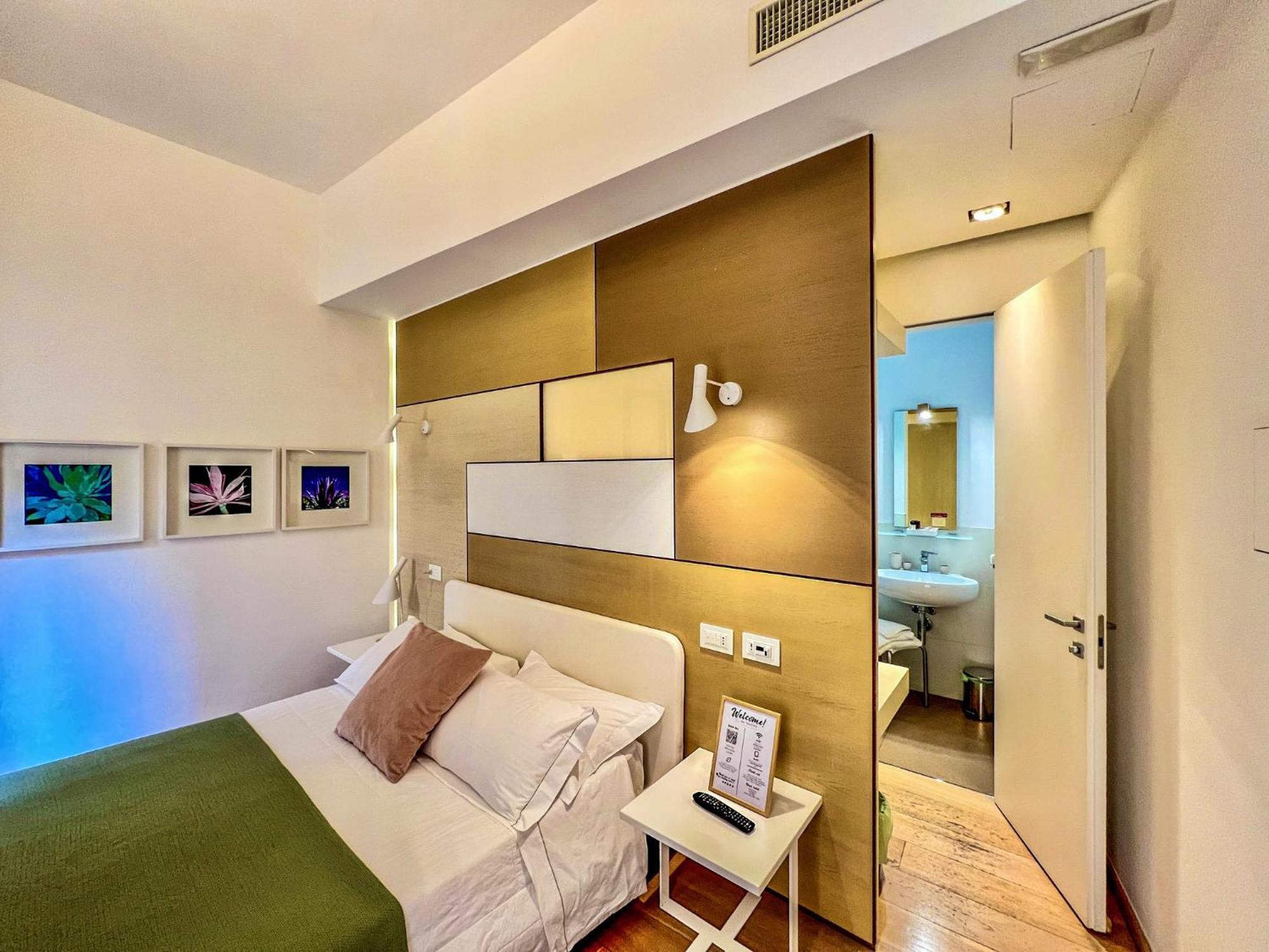 Santacroce Luxury Guest house