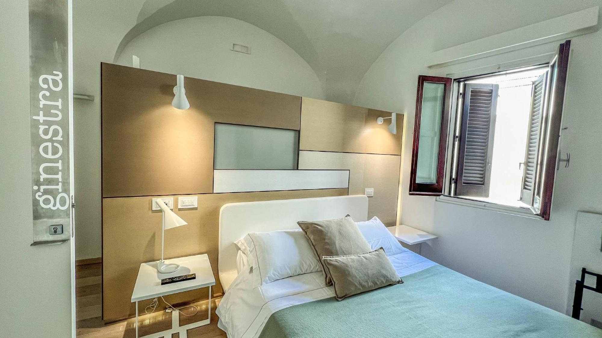 Santacroce Luxury