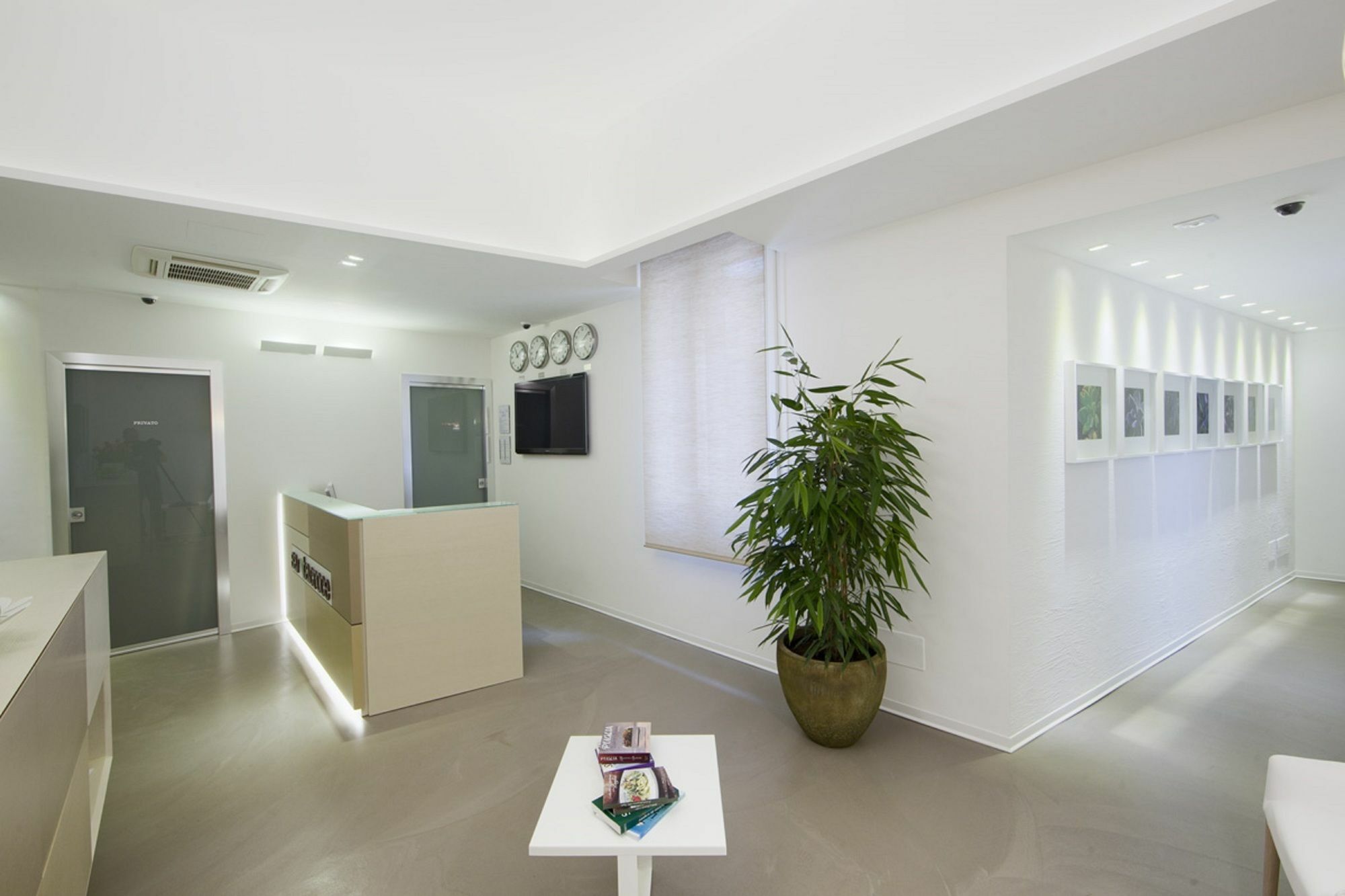 Santacroce Luxury
